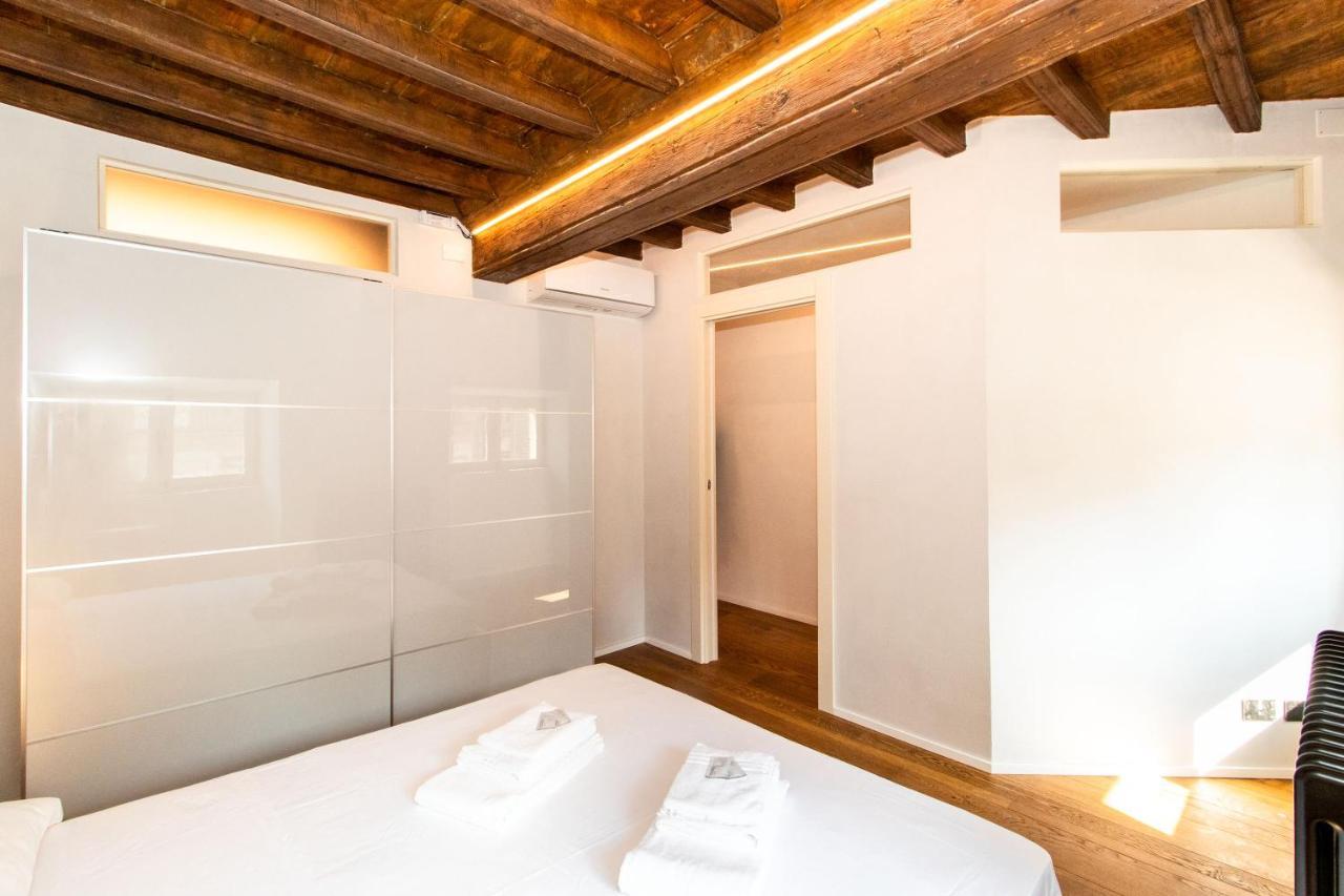 Stylish Quardilatero Romano Central Flat Torino Kültér fotó